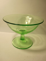 vintage Depression 5&quot; green Uranium-type Glass Dessert Compote - £5.17 GBP