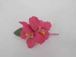 SINGLE HAIR BOBBIE PIN PINK FLOWERS GREEN LEAF PINK SILVER COLOR BOBBIE ... - $5.99