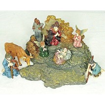 Vintage Christmas Nativity Stable Street Scene Around World Presepio House Lloyd - $25.63