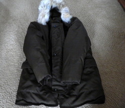 Herters Hudson Bay Men&#39;s Medium Virgin Goose Down Jacket Zip/ Fur Hood - $69.95