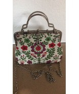 Vintage style Floral Purse With Detachable Chain - $47.06 CAD