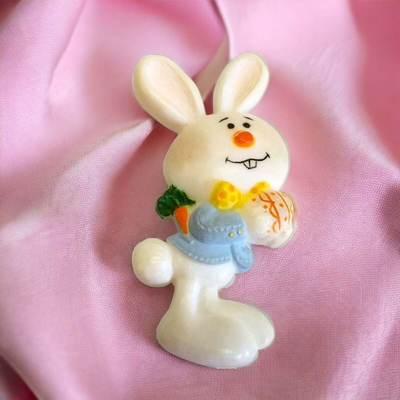 White Rabbit Brooch Pin Easter Egg Hallmark Vintage 1975 BARNABY Bunny Holiday - $12.93