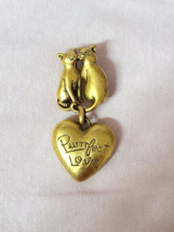 Danecraft Matte Goldtone Purrrfect Love Kitty &amp; Heart Pin Brooch Vintage Signed - £12.58 GBP