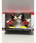 DISNEY Mickey &amp; Minnie Mouse Kissing Ceramic Salt &amp; Pepper Shakers New i... - £10.74 GBP