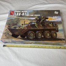 Vtg 1989 Ertl #8673 AMT General Motors LAV-AT Anti Tank Vehicle model kit 1/35 - $25.25