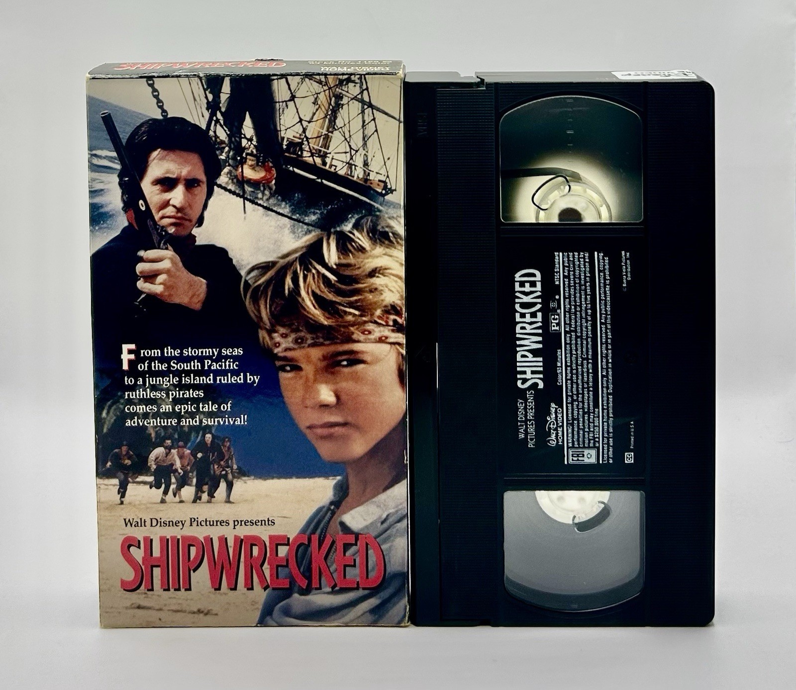 Shipwrecked (VHS, 1991) - $4.99