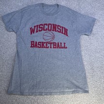 University Of Wisconsin UW Badgers Basketball T-Shirt Men Small T Shirt - £12.17 GBP