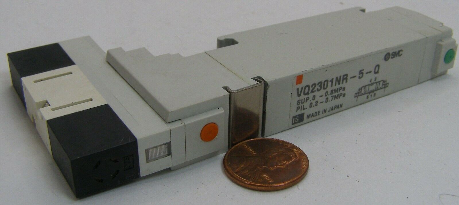 SMC Solenoid Valve VQ2301NR-5-Q - $29.99