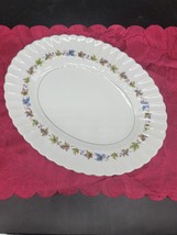 J &amp; G Meakin Classic White Woodland Serving  Oval Plater 12x9 1/2&quot; England - $12.64