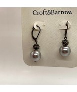 New Croft Barrow 1.5&quot; Dangle Pierced Earrings Faux Silver Pearl Gun Meta... - £6.30 GBP