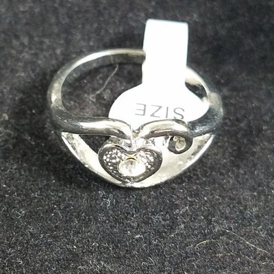 Womens Chuns Valentine Heart Ring 8.5 Silver Tone Bohemian Nineties Serious Item image 2