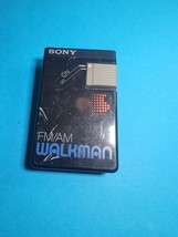 Vintage Sony Walkman FM/AM SRF-21W Portable Radio - £19.71 GBP