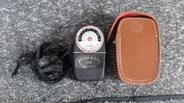 GE Photography Light Exposure Meter Type DW-68 General Electric W/ Case ... - $19.99