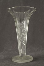 Vintage Art Deco Satin Czech Remtique Asian Lady Glass Panel Flower Vase 8&quot; Tall - £38.21 GBP