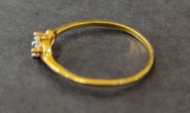 22K Gelbgold .15Ct Cubic Zirkonia Diamant Verlobung Beschauzeichen Ring 6 3/4 - £174.09 GBP