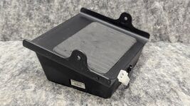 Motorola HLN6042A Desktop Wedge Base Station XTL, APX Converter Tray Spe... - $721.62 MXN