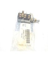 GENUINE OEM International 451070001 Wheelchair Door Switch, Five Circuit IC - €29,65 EUR