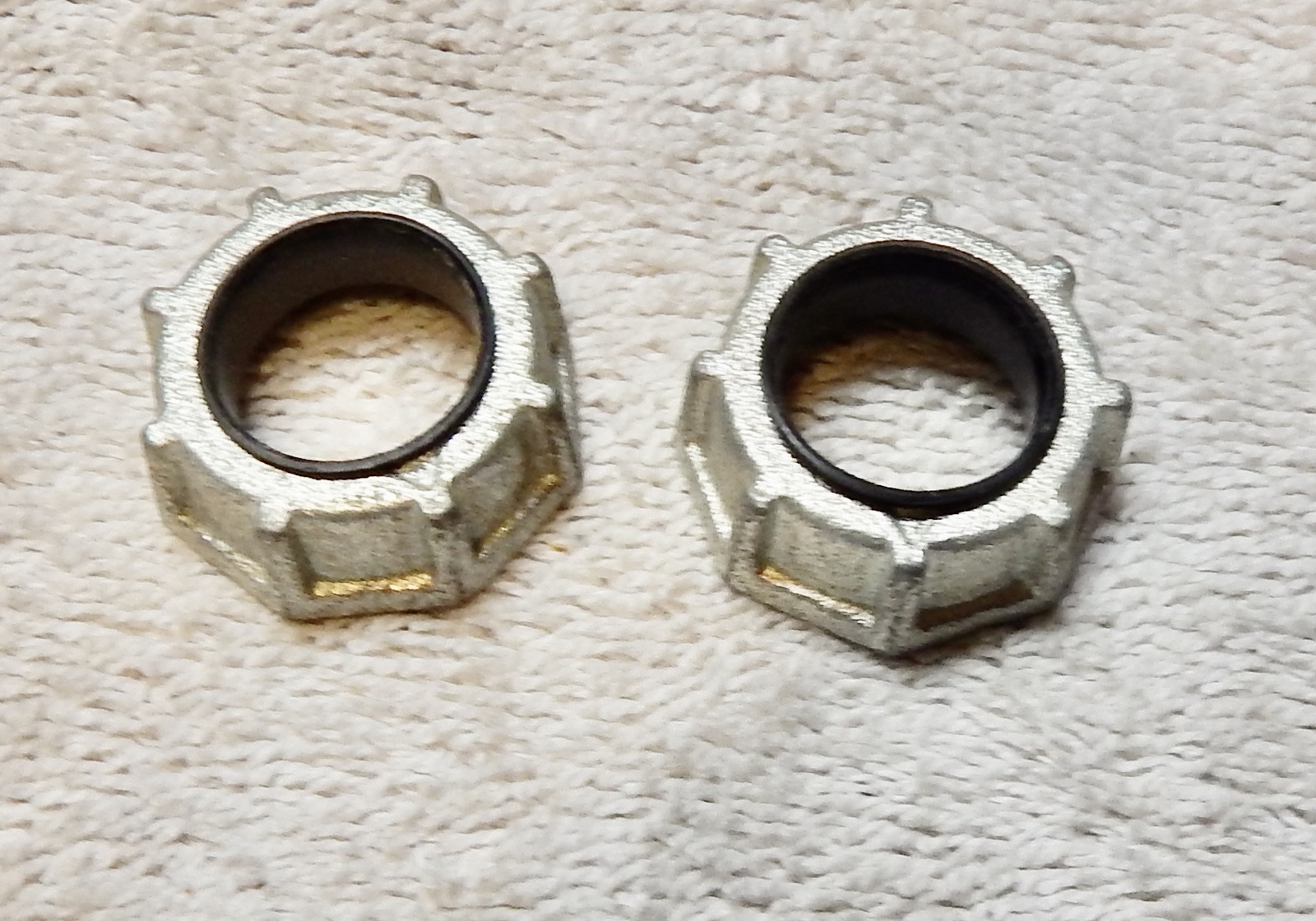 1/2” Metallic Bushing Conduit Locknut Insulated Standard NOS USA 254V - $2.49