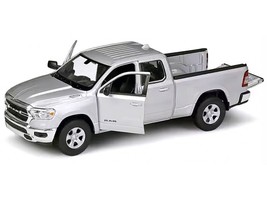 2019 RAM 1500 Pickup Truck Silver Metallic &quot;NEX Models&quot; Series 1/27 Diec... - £49.01 GBP