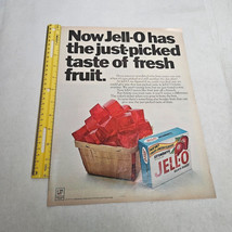 Jell-O just-picked taste of fresh fruit Strawberry Jello Cubes Vintage Print Ad - $6.78