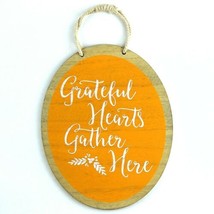 Wall Decor Grateful Hearts Gather Here Orange Oval Wooden Sign Home Decoration - £6.42 GBP