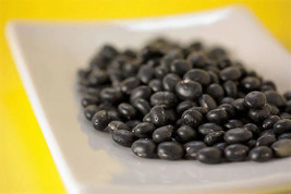 25 Seeds Sweet Black Jet Soybean Edamame Bean Glycine Max Vegetable Legume  - $9.68