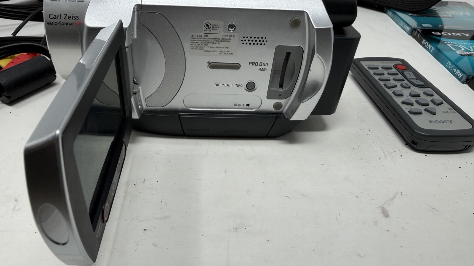 Sony Handycam HDR-UX5 High Definition + battery and charger Tested And Working Item image 12