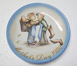 Hummel Mother&#39;s Day Plate 1980 West Germany 7 3/4&quot; - £7.93 GBP