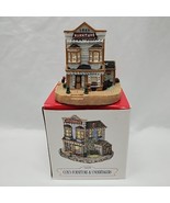 The Americana Collection Cox Furniture And Undertakers Ceramic Figure 3" - €10,27 EUR The Americana Collection Cox Furniture And Undertakers Ceramic Figure 3" - €10,27 EUR