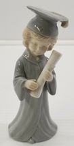 VC) Vintage Porcelain Graduate Graduation Figurine 5.5&quot; Statue - $180.04 MXN