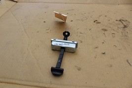 2017 JAGUAR XE DRIVER LEFT FRONT DOOR STOPPER   R644 image 3
