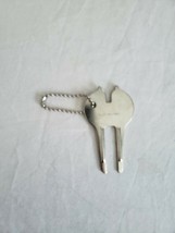 Golf Divot Tool Pitchfork Golfing Pitch Fork Marker Repair with Keychain - £6.99 GBP