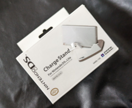 Nintendo DS Ou DS Lite Blanc Charge Support Hori UHDL-135 Neuf - £45.97 GBP