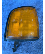 88-95 Isuzu truck Parking / Turn Signal Lamp Assembly used right/passeng... - $40.50