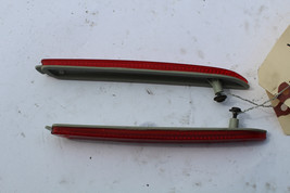2009-2013 TOYOTA MATRIX REAR BUMPER MOUNTED REFLECTORS LR PAIR K808 & K809  image 4
