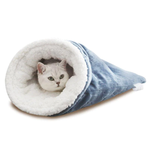 Super Cozy Christmas Cat Nest: Your Furry Friend&#39;s Ultimate Comfort Zone - £21.14 GBP
