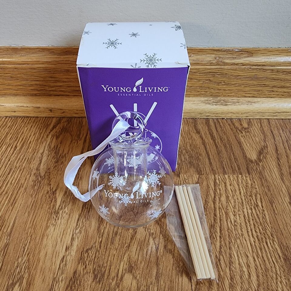 Young Living Essential Oils - 2018 Glass Diffuser Ornament in Box - $7.69