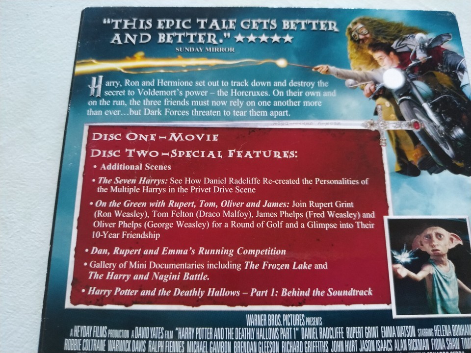 HARRY POTTER And Deathly Hallows Part 1 - 2 X DVD + Extras Ingles Region 2 Am Item image 4