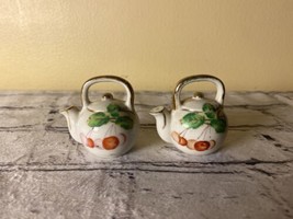 Vintage Salt Pepper Shaker Set Mini Tea Pots Cherries Teapot Pair occupied Japan - $15.75