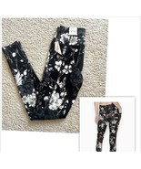 Victoria’s Secret Incredible Essential Legging Size 4 Black Floral - £27.37 GBP