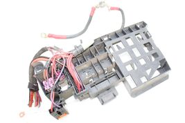 04-10 AUDI A8 L QUATTRO TRUNK REAR RIGHT FUSE RELAY BOX Q7100 image 7