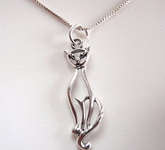 Sitting Contented Cat Necklace 925 Sterling Silver Corona Sun Jewelry Kitty - £51.87 GBP