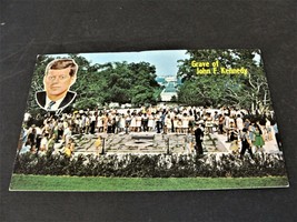 Grave of John F. Kennedy- Arlington, Virginia - Unposted 1960s/70s Postcard. - £7.01 GBP