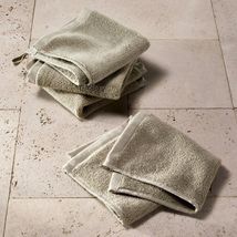 Casaluna 4pk Modal Washcloths Olive - $283.01 MXN Casaluna 4pk Modal Washcloths Olive - $283.01 MXN