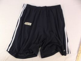 Lot of two (2) EXCELLENT EUC Adidas L Large and Avia XXL basketball shor... - $20.86 CAD