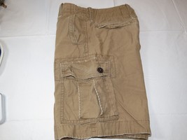 boys American Eagle Outfitters classic length cargo shorts 26 pre-owned GUC - $15.43