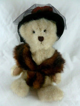 Boyds Bears Dixie Hackett #918334 2001 Plush 10” with Faux Mink Stole ve... - $16.25 CAD