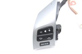 10-13 LEXUS IS250C STEERING WHEEL SWITCH Q5205 image 2