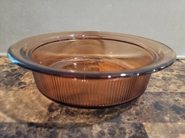 Corning Vision Ware Ribbed Amber 2 1/2 Qt. Casserole V-33-B NO LID USED - £20.77 GBP