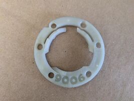Kia Hyundai Retention Retainer 2006 Bulb Ring - $14.84